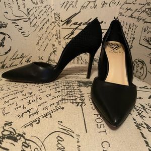 Vince camuto black pumps